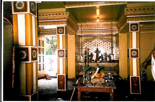 SHRI GNANAVAIRAVAR THUNAI